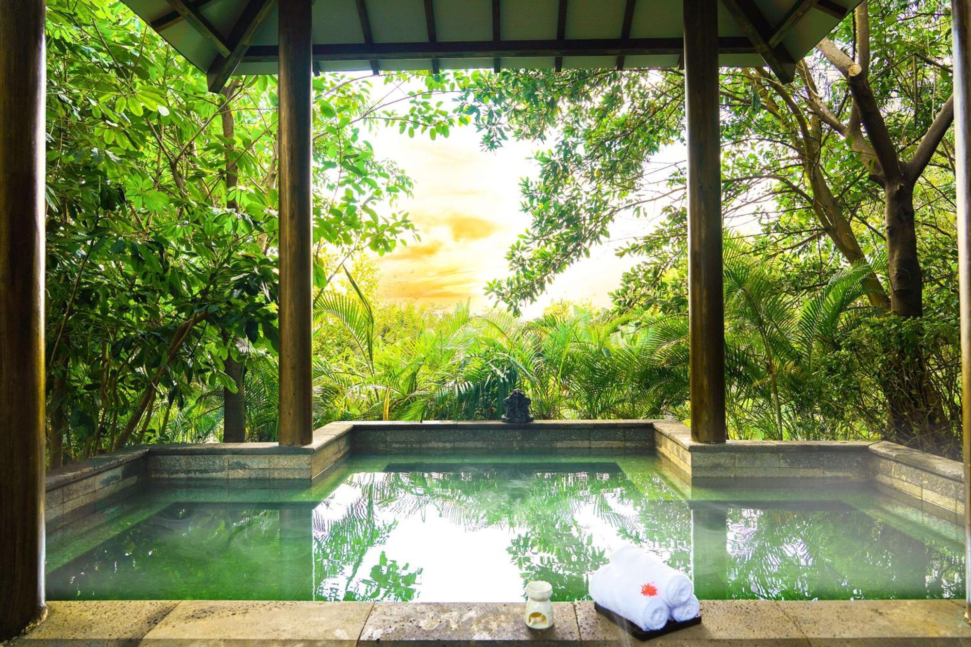 Hotel Doubletree By Hilton Lingshui Hot Spring Exterior foto